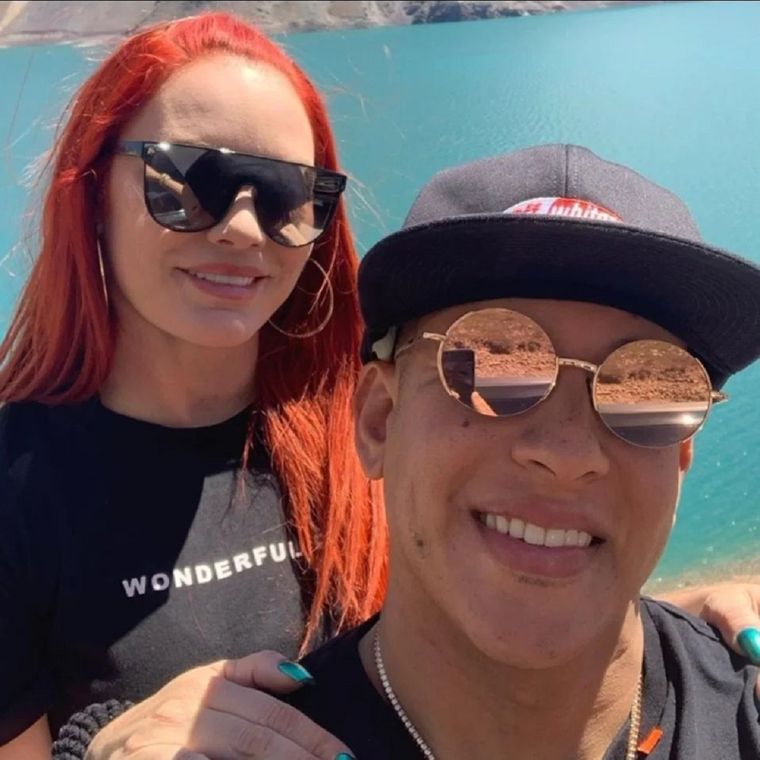 Daddy Yankee y su esposa Mireddys González. Foto: Instagram