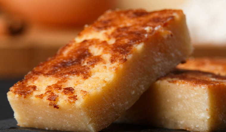 Esta receta de quesada pasiega tiene su origen en la región de Cantabria. Esta receta de quesada pasiega tiene su origen en la región de Cantabria.