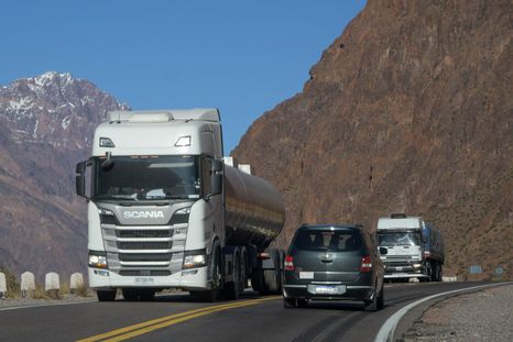 El Paso Cristo Redentor está habilitado este miércoles con tránsito normal y buen clima, lo que permite una circulación fluida hacia Chile. El Paso Cristo Redentor está habilitado este miércoles con tránsito normal y buen clima, lo que permite una circulación fluida hacia Chile.