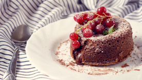 Postre explosivo: receta de volcán de chocolate en pocos pasos. Postre explosivo: receta de volcán de chocolate en pocos pasos.