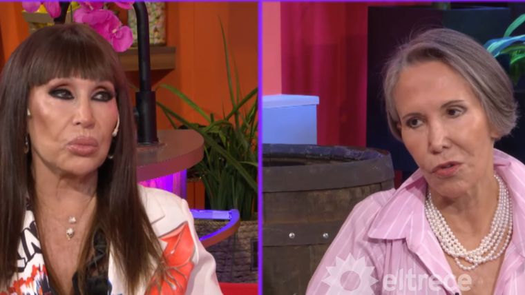 La actriz reveló en el programa de Moria Casán que Chespirito "murió en mis brazos". La actriz reveló en el programa de Moria Casán que Chespirito "murió en mis brazos".