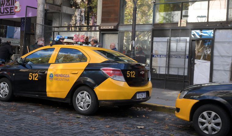 taxis terminal taxistas control emop(4).JPG