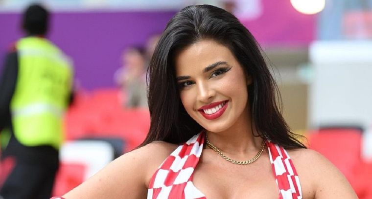 Ivana Kno¨ll LA MODELO CROATA CAUSÓ FUROR CON SUS APARICIONES EN EL MUNDIAL DE QATAR 2022. Foto: INSTAGRAM @knolldoll