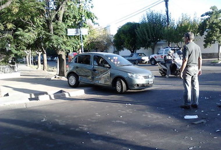 Así quedó el Gol. Foto: Lector vía Twitter.