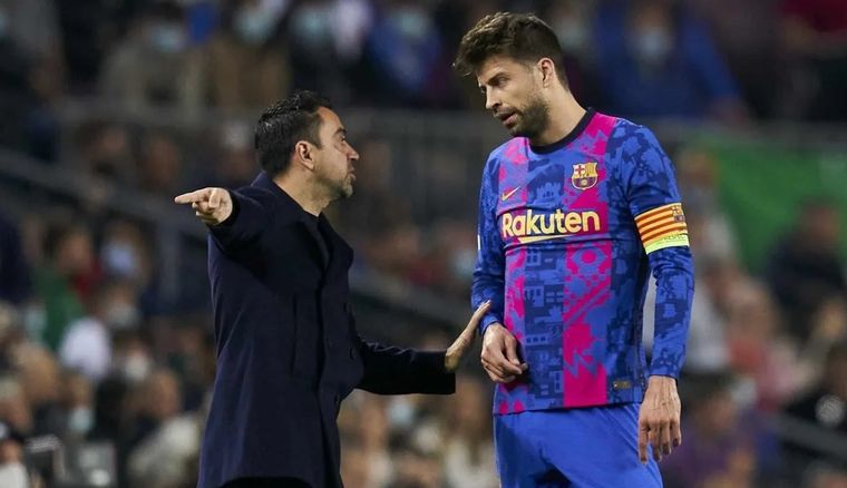 Xavi defendió a Piqué con una fuerte reflexión. Foto: EFE