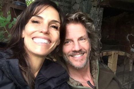 Separados. Separados.