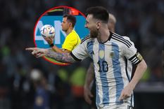 messi marco su gol numero 100 en la seleccion: la particular reaccion del arbitro