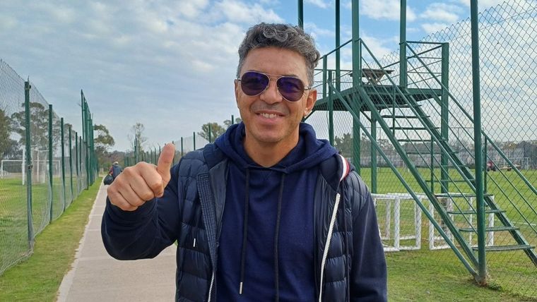 El Muñeco estuvo en el River Camp y revolucionó el mundo millonario Foto: Foto: Juveniles River / @ph_iobitler