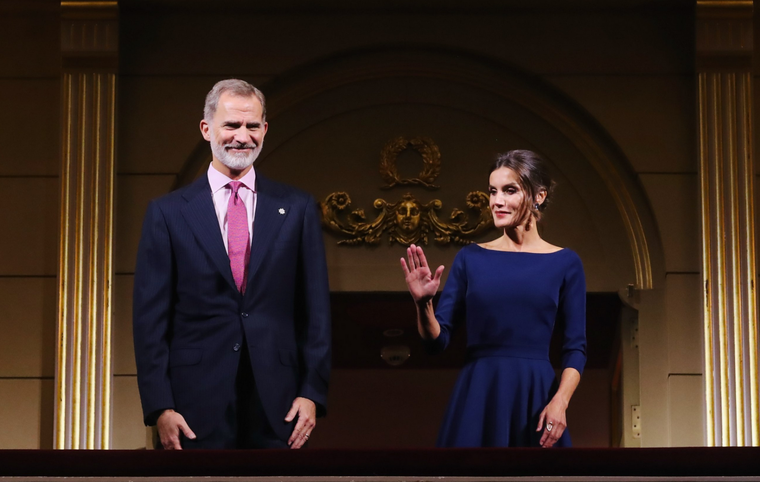 Letizia logró ser una periodista muy destacada antes de asumir su rol como reina de España. Foto: Twitter @casareal