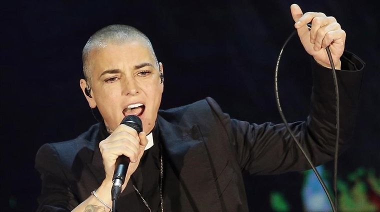 Una multitud despidió a Sinéad OConnor en Irlanda