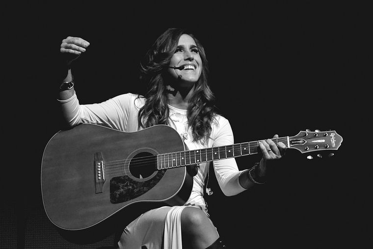 Soledad Pastorutti nos da las premisas para no fallar con nuestros vestidos en una fiesta Foto: Wikipedia