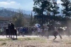 Incidentes en la previa del partido de Godoy Cruz Foto: captura video