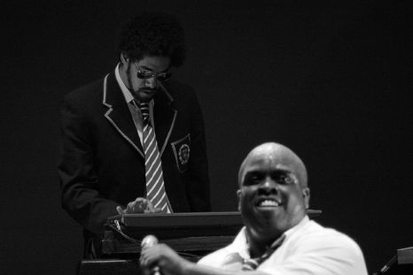 La elección de la inteligencia artificial con respecto a los 2000 causó polémica. Foto: Archivo