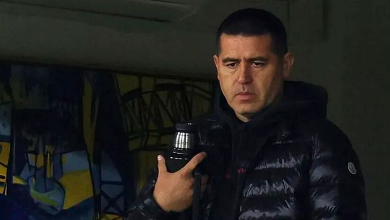Riquelme y el Consejo no pensarían en más refuerzos para Boca
