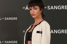 Úrsula Corberó nos muestra los trajes más lujosos. Foto: InStyle