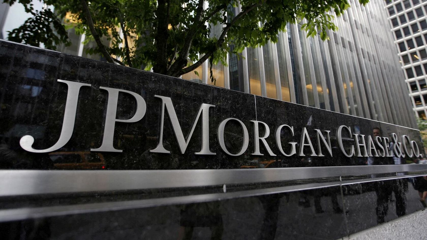Luis Caputo le adelantó a JP Morgan el gran giro de su gestión.