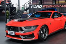 Ford suma tres versiones del Mustang en la región y lanza el Dark Horse
