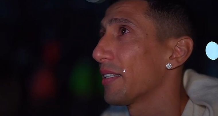 Ángel Di María, emocionado hasta las lágrimas. Foto: Captura