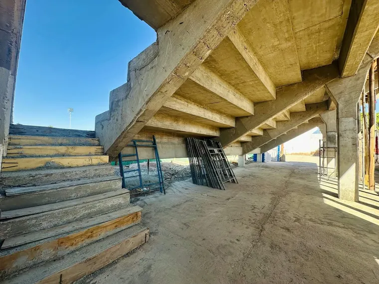 Las obras del club del fútbol mendocino sobre la tribuna norte se encuentran en su última etapa.