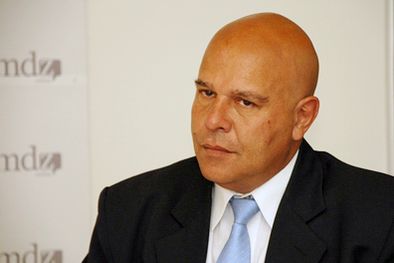 MDZol | Ya en su campaña electoral Abraham hizo fuerte hincapié en mejorar los servicios en la comuna. Foto: Nacho Gaffuri / Archivo