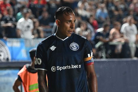 Sebastián Villa, una de las figuras del fútbol argentino, que atraviesa una mala racha individual. Sebastián Villa, una de las figuras del fútbol argentino, que atraviesa una mala racha individual.