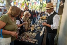 La celebración de los 48 años del MAM reunió a artesanos folclóricos de toda la provincia en una muestra colectiva. La celebración de los 48 años del MAM reunió a artesanos folclóricos de toda la provincia en una muestra colectiva.