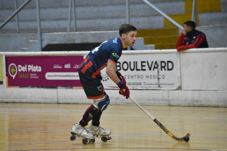 Este viernes se jugarán los cruces de semifinales. Foto: Asociación Mendocina de Patín
