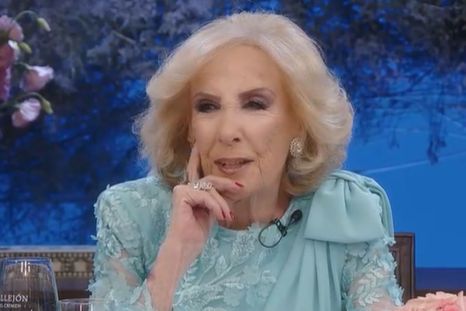 Mirtha fue contundente sobre el enojo con la cúpula del canal. Mirtha fue contundente sobre el enojo con la cúpula del canal.