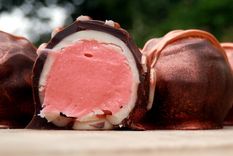 trufas de fresa: un bocado facil para disfrutar sin culpa