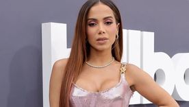 Anitta y Becky G sorprendieron con vestidos brillantes en la alfombra roja Foto: Instagram
