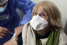 En promedio se colocan más de 80 mil dosis diarias de refuerzo en Argentina. Foto: Prensa GCBA