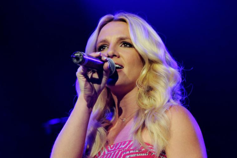 BRITNEY SPEARS VOLVIÓ A CANTAR. LA ARTISTA ESTÁ RECUPERANDO LA TOTAL LIBERTAD DE SU VIDA.