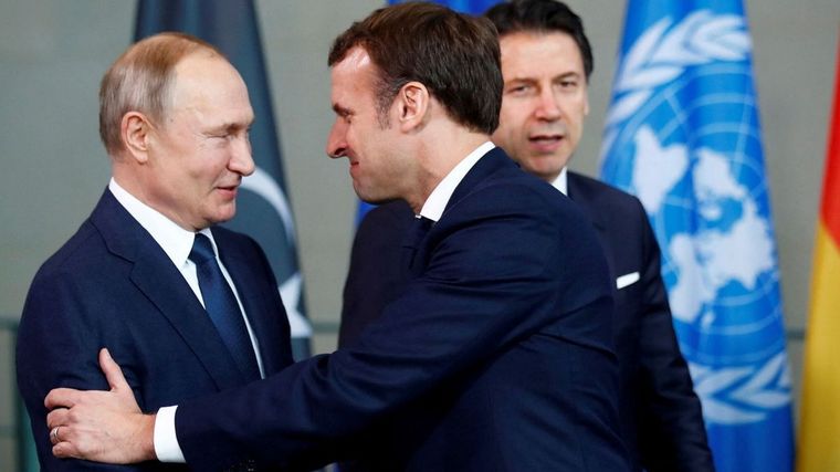 Putin y Macron volvieron a tener una llamada telefónica luego de casi tres años sin hablar.&nbsp;