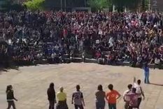 Alumnos de todo el país realizaron asambleas para decidir las medidas de fuerza en contra del veto del Gobierno Foto: Captura de video