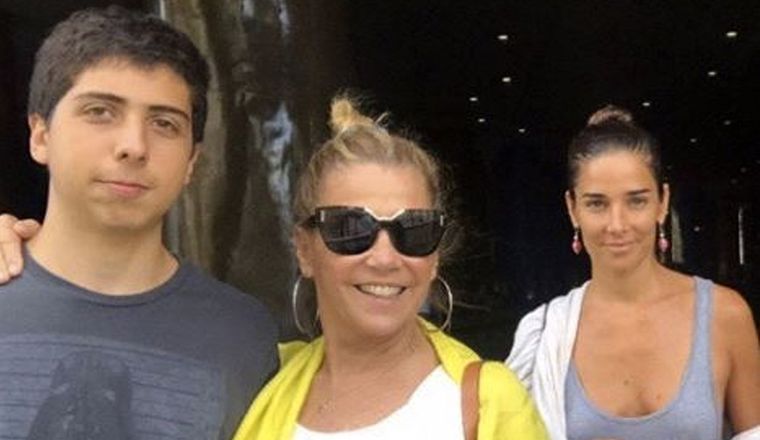 El hijo menor de Marcela Tinayre Ya tiene 21 años y un bajísimo perfil