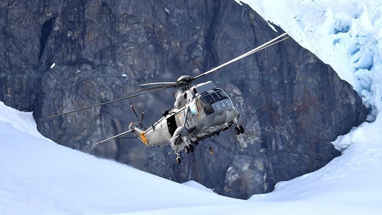 El helicóptero Sea King es un modelo utilizado por las Fuerzas Armadas desde hace más de 40 años. Foto: Armada Argentina
