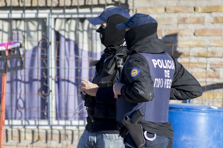 Tres policías de Río Negro fueron imputados por abuso sexual contra una joven