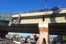 picante bandera y amenazas de la hinchada de la lepra a gimnasia en el nudo vial picante bandera y amenazas de la hinchada de la lepra a gimnasia en el nudo vial