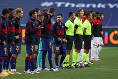 vestuario dividido: los tres jugadores del barca que van contra la corriente