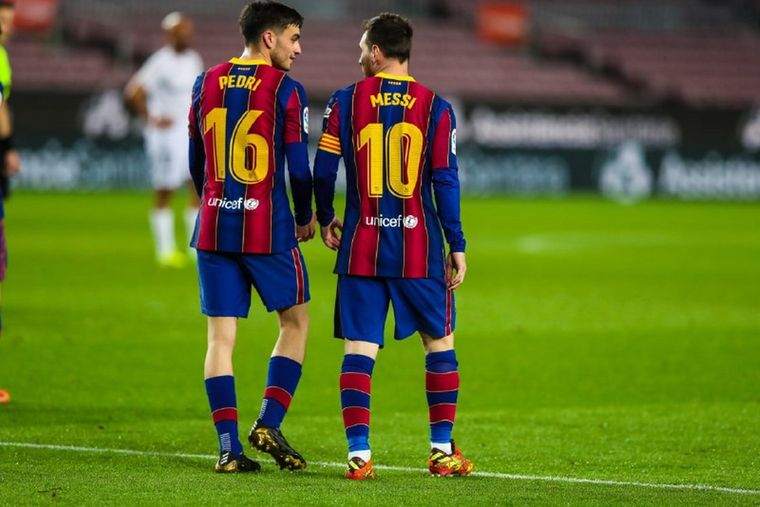 Pedri junto a Leo Messi, la temporada pasada en Barcelona Foto: FC Barcelona