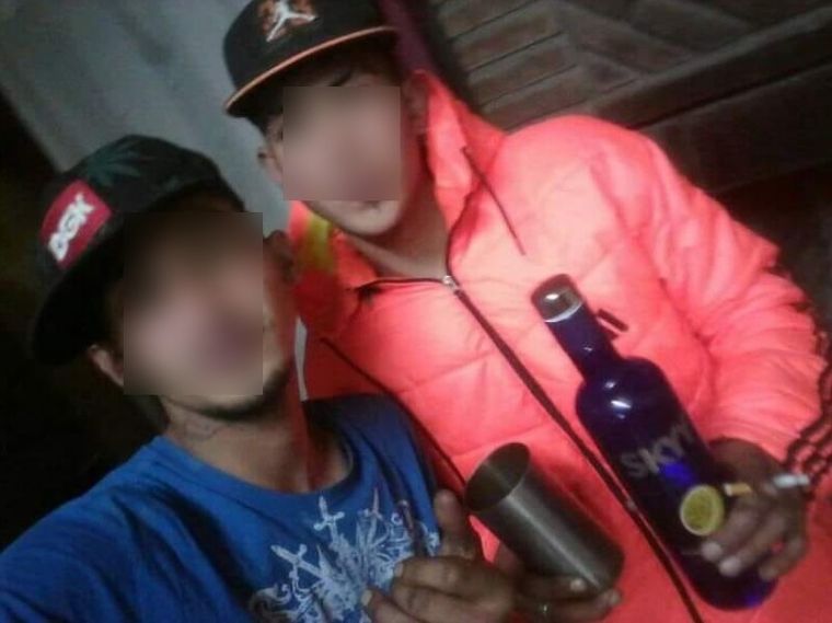 Casa quemada Los vecinos atacaron la vivienda donde residían los imputados, pero ellos dicen ser inocentes.