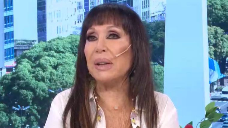 El momento de mayor tensión se vivió cuando se cuestionaron las fuentes de información en vivo.