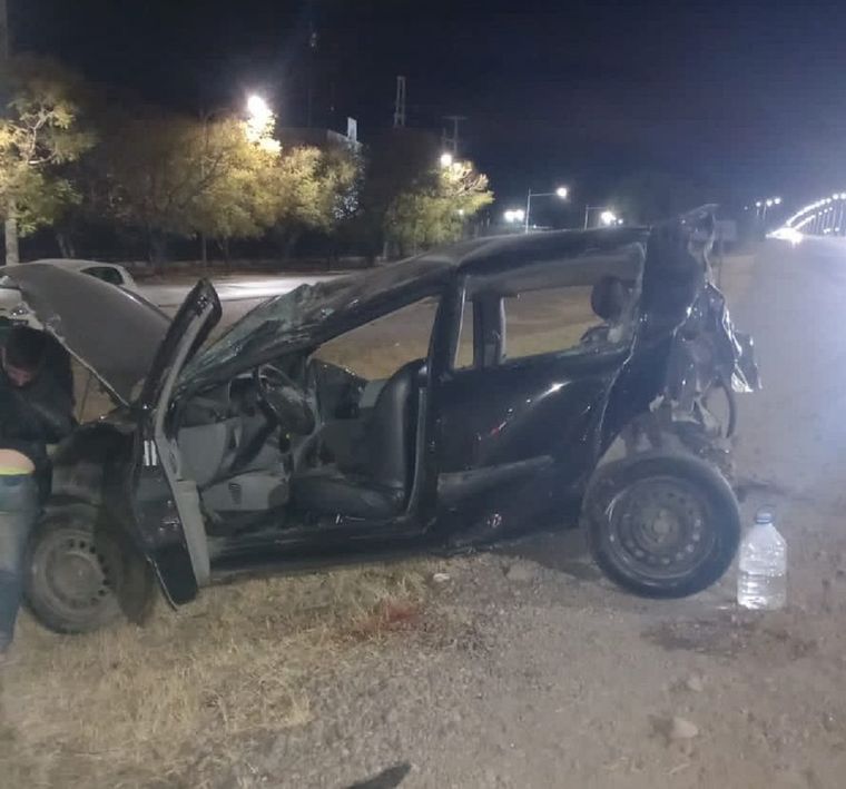 Así quedó el vehículo de la víctima tras el accidente Foto: Gentileza Matías Pascualetti