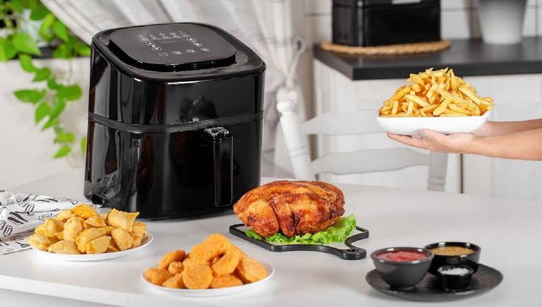 La freidora de aire permite cocinar múltiples recetas