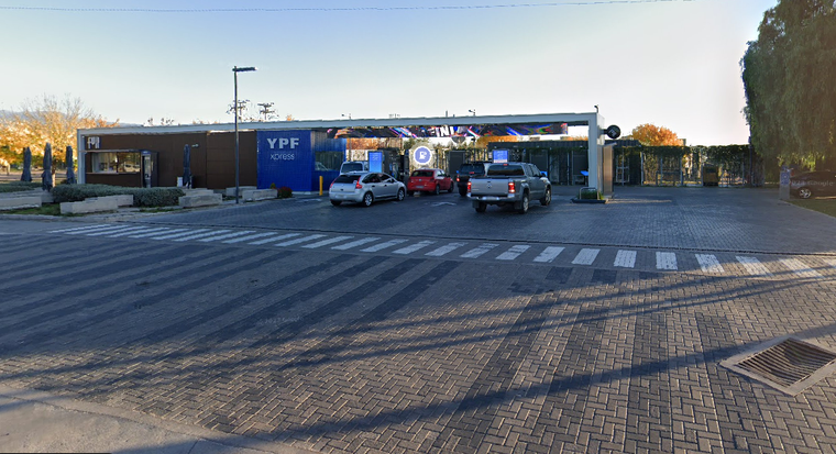 La estación de servicio robada este lunes en Luján de Cuyo.