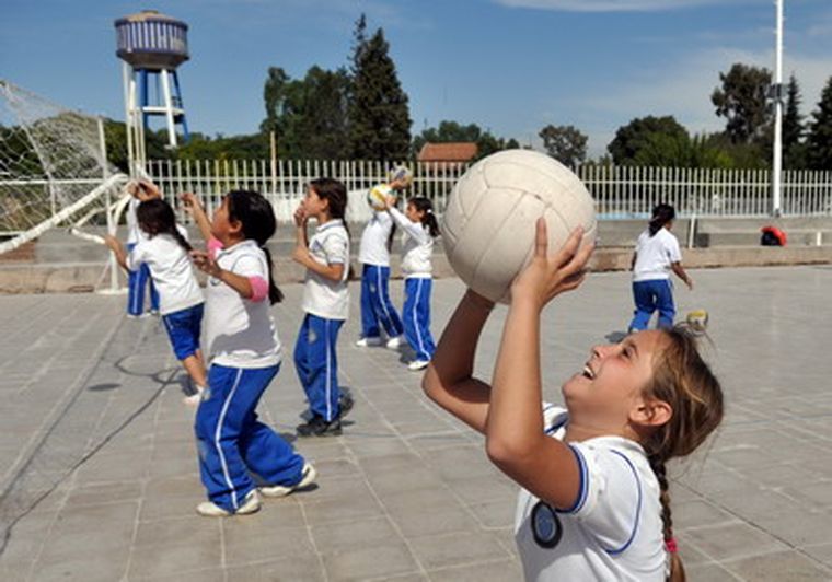 Educación y deporte, la fórmula del Tomba. Foto: Nacho Gaffuri / MDZ