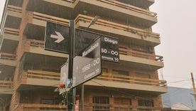 La esquina Diego Maradona, oficial mente, Segurola y La Habana.