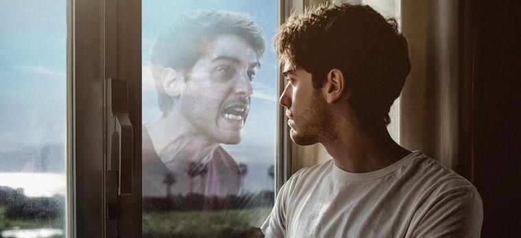 Con drama y suspenso esta miniserie es ideal para maratonear Foto: Netflix