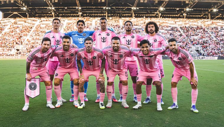 Con Lionel Messi y Rodrigo De Paul como titulares, Inter Miami enfrenta este sábado a Necaxa por la Leagues Cup.
