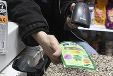 Las ofertas son un beneficio que quieren aprovechar todos, aunque a veces, ese apuro por no perdérselas, genera problemas Foto: Rodrigo DAngelo / MDZ